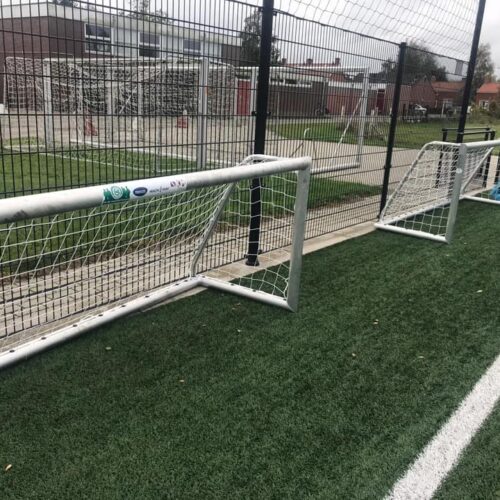 Mini pupillendoeltjes JVD195 – volledig gelast aluminium 32 Het absolute topsegment. Onze mini pupillen en Walking Football voetbaldoeltjes 3 x 1m. Deze staan bij VV Geo