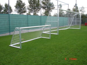 Voetbaldoeltjes JVD195 Hier afgebeeld in de afmetingen 3 x 1 meter.