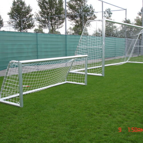Mini pupillendoeltjes JVD195 – volledig gelast aluminium 30 Voetbaldoeltjes JVD195 Hier afgebeeld in de afmetingen 3 x 1 meter.