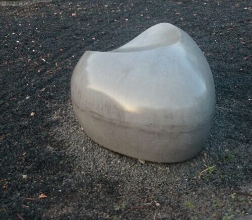 Betonnen zitelement - De Love-stone 17 Onze grote zitsteen. de Lovestones, diverse kleuren leverbaar.