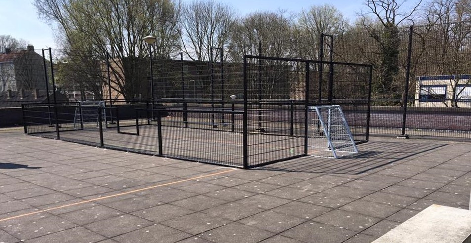 Maatwerk sportkooien en voetbalkooien 10 Maatwerk sportkooien en voetbalkooien - Afbeelding 10