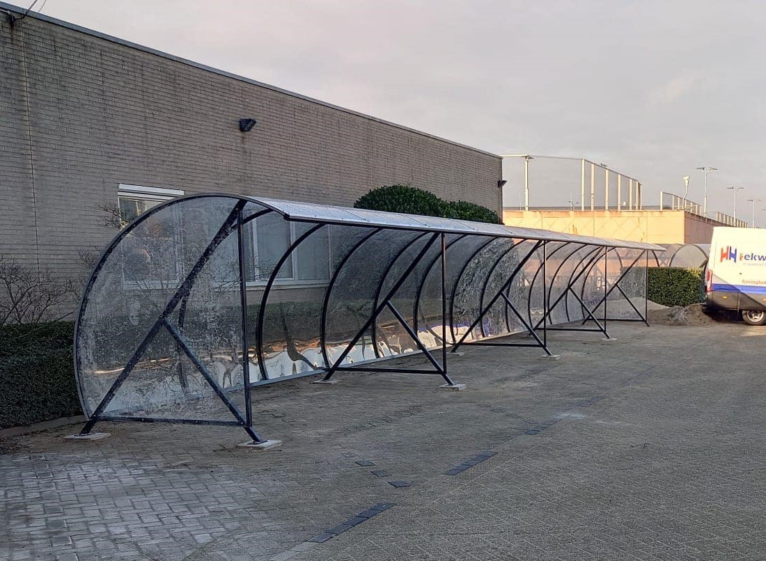 Afsluitbare Fietsenstallingen en Fietsenbergingen van SKWShop 6 Fietsoverkapping model BF1000