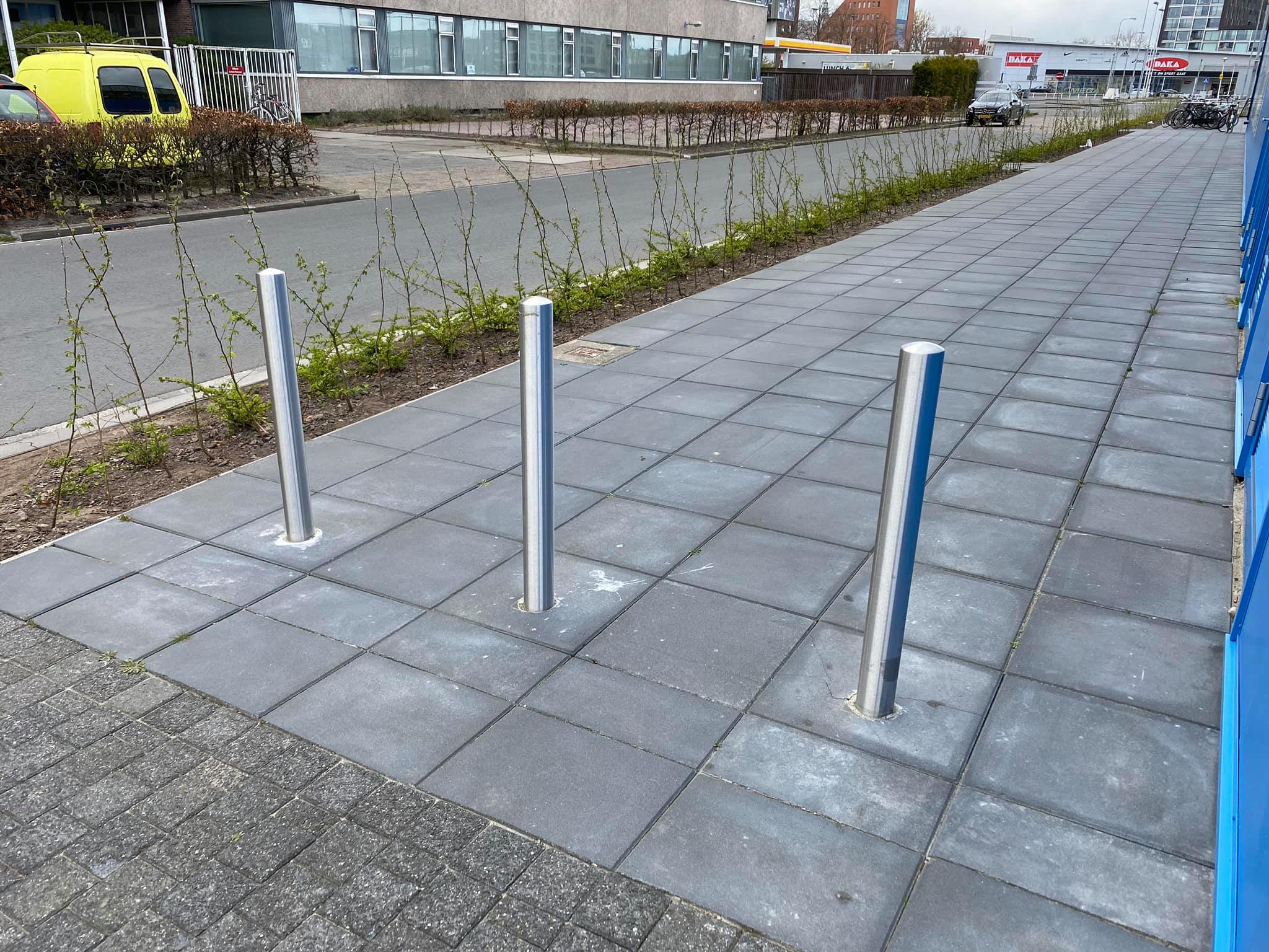 Nieuw! Parkeerpalen rvs316 2 Parkeerpalen rvs 89mm