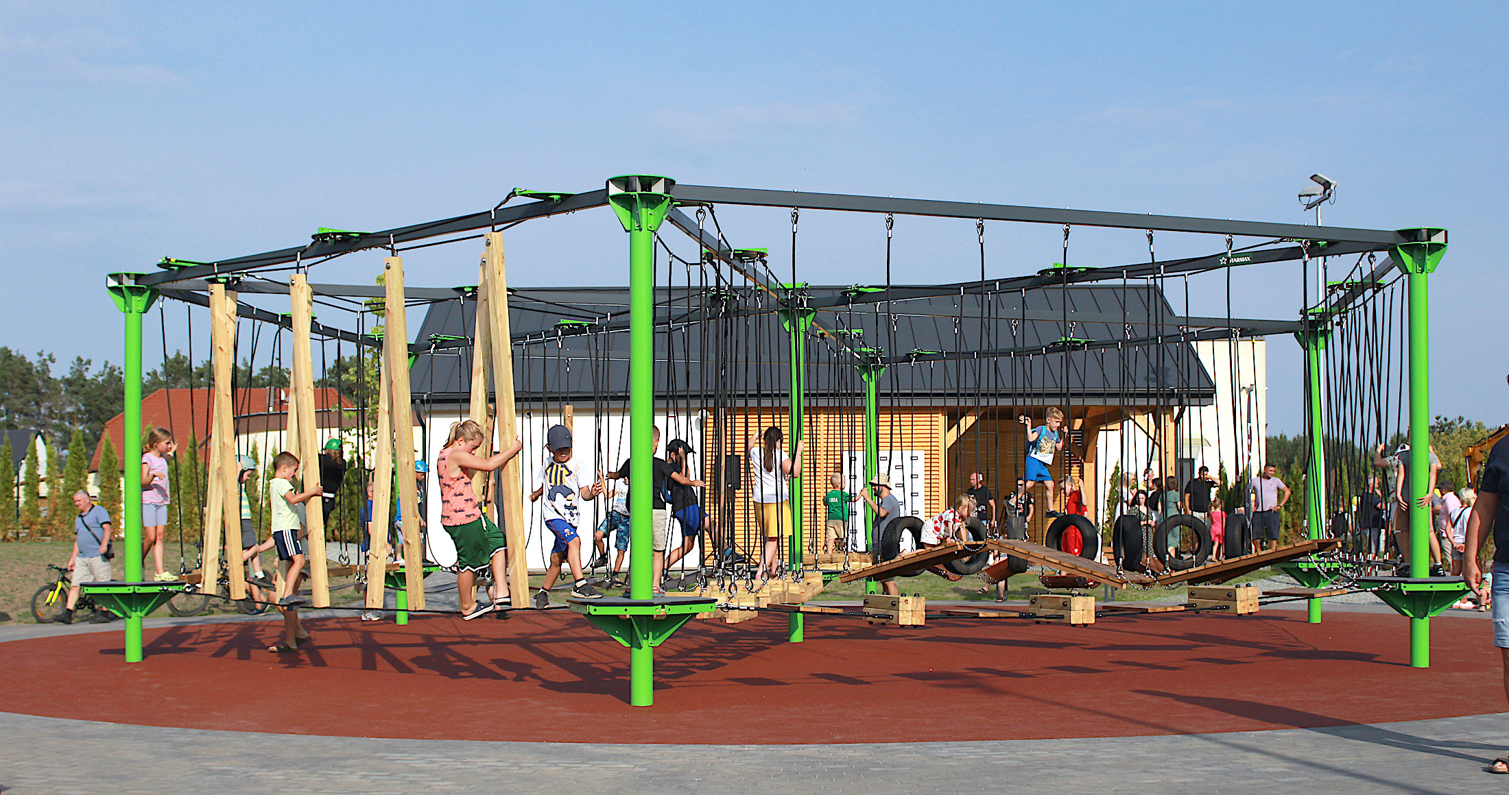 Nieuw! Touwparken, waar plezier en veiligheid samenkomen 2 Touwpark voorbeeld 3
