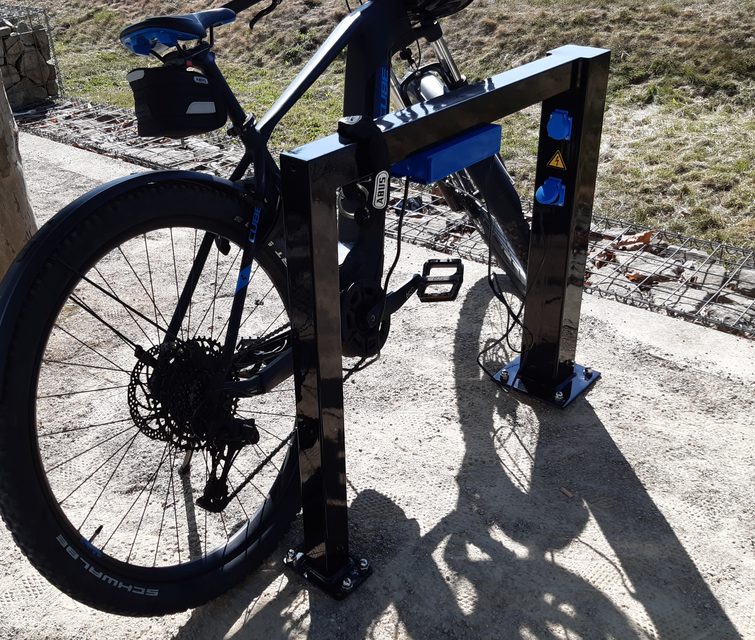 Aanleunbeugel voor E-bikes 3 fietsenrek model Marion Eigen gekozen formaat 0 scaled