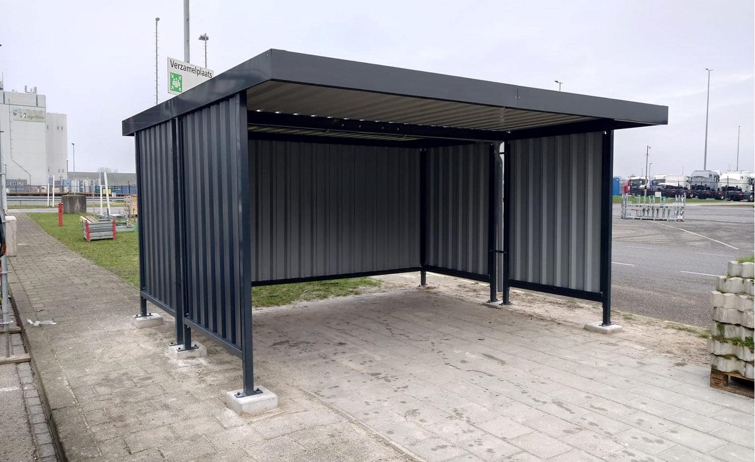 Voordelige Rookruimte voor Buiten? Kies de Perdok Rookabri! 6 fietsoverkapping kopen Model Leipzig