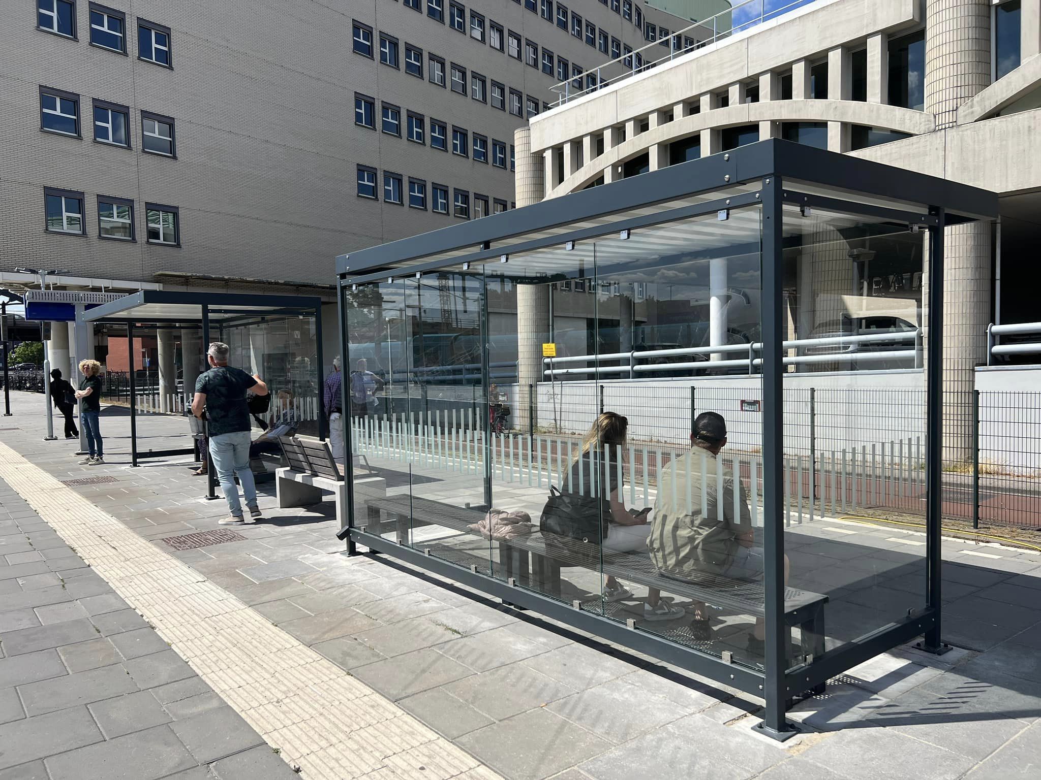 SKWshop – Overkappingen voor ieder vraagstuk 7 wachtruimte buiten model Palermo