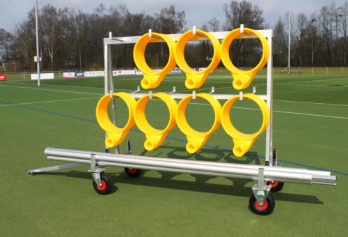 Korfbalkar voor transport en opslag van korfbalpalen en korfbalmanden
