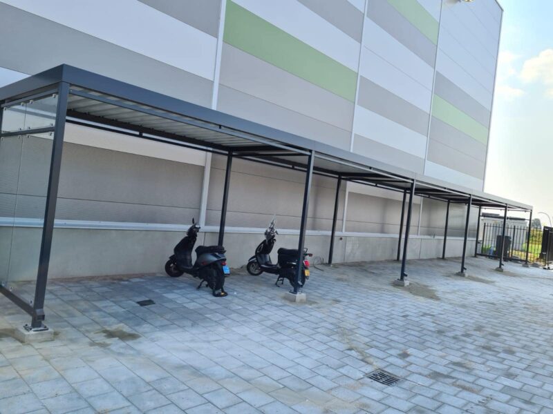 Fietsoverkapping Manheim 20 meter zonder wanden
