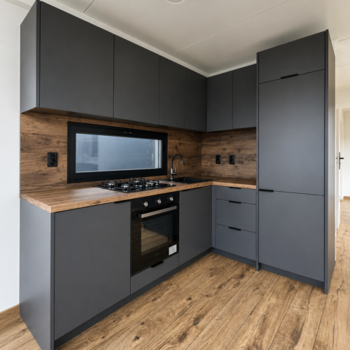 Kantoorunit 10 x 3 meter – luxe geïsoleerde kantoorcontainer 30 m² 24 Kantoorunit en woonunit 10 x 3 meter met complete keuken