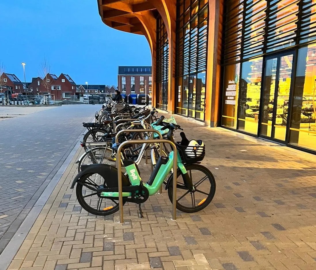 Alles wat u moet weten over fietsnietjes en aanleunbeugels 1 Fietsnietjes D48 mm zonder tussenbuis bij Jumbo Groningen